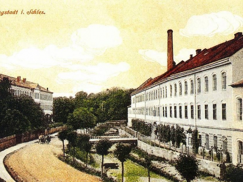 Budova továrny Massag, pohlednice z roku 1927